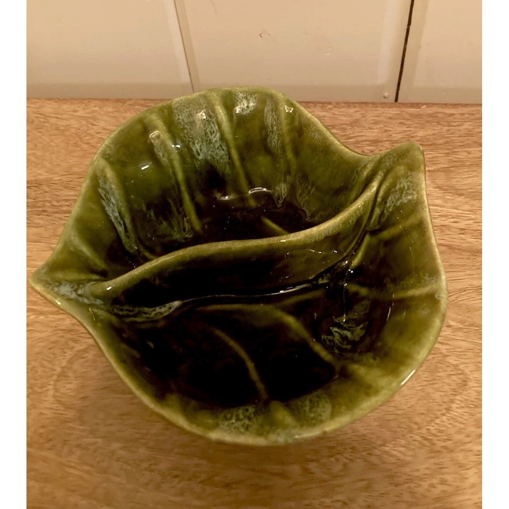 Vintage 1950's California USA Pottery CP119 Leaf‎ Pattern Candy Nut Dish EUC